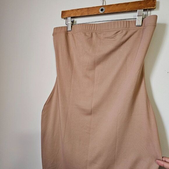 EUC TAN CURVY PENCIL SKIRT SIZE XL - Picture 5 of 10
